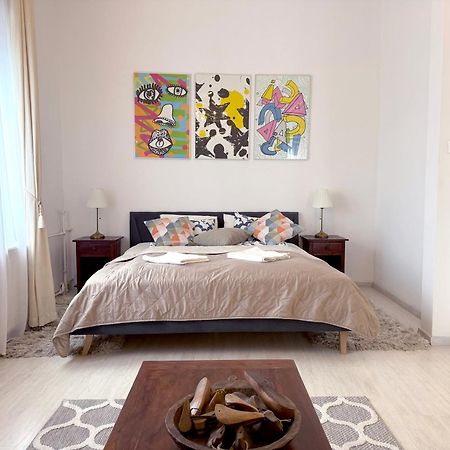 Elegant 125M2 Apartment In Center Of Budapest Exterior foto