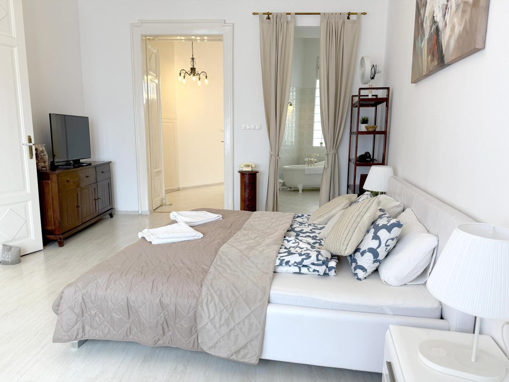 Elegant 125M2 Apartment In Center Of Budapest Exterior foto